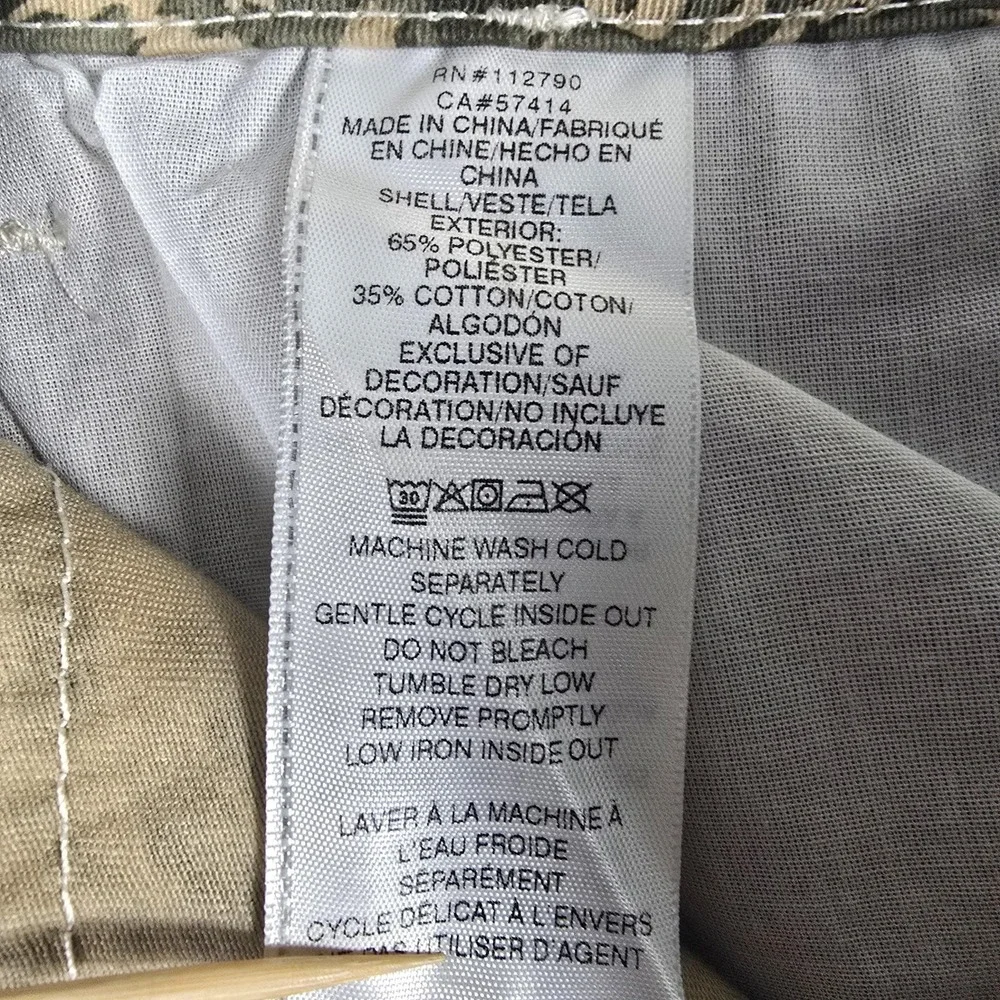 True Religion Cargo Pants Mens 28x31 Green Abstract Camo SN Straight Leg Utility